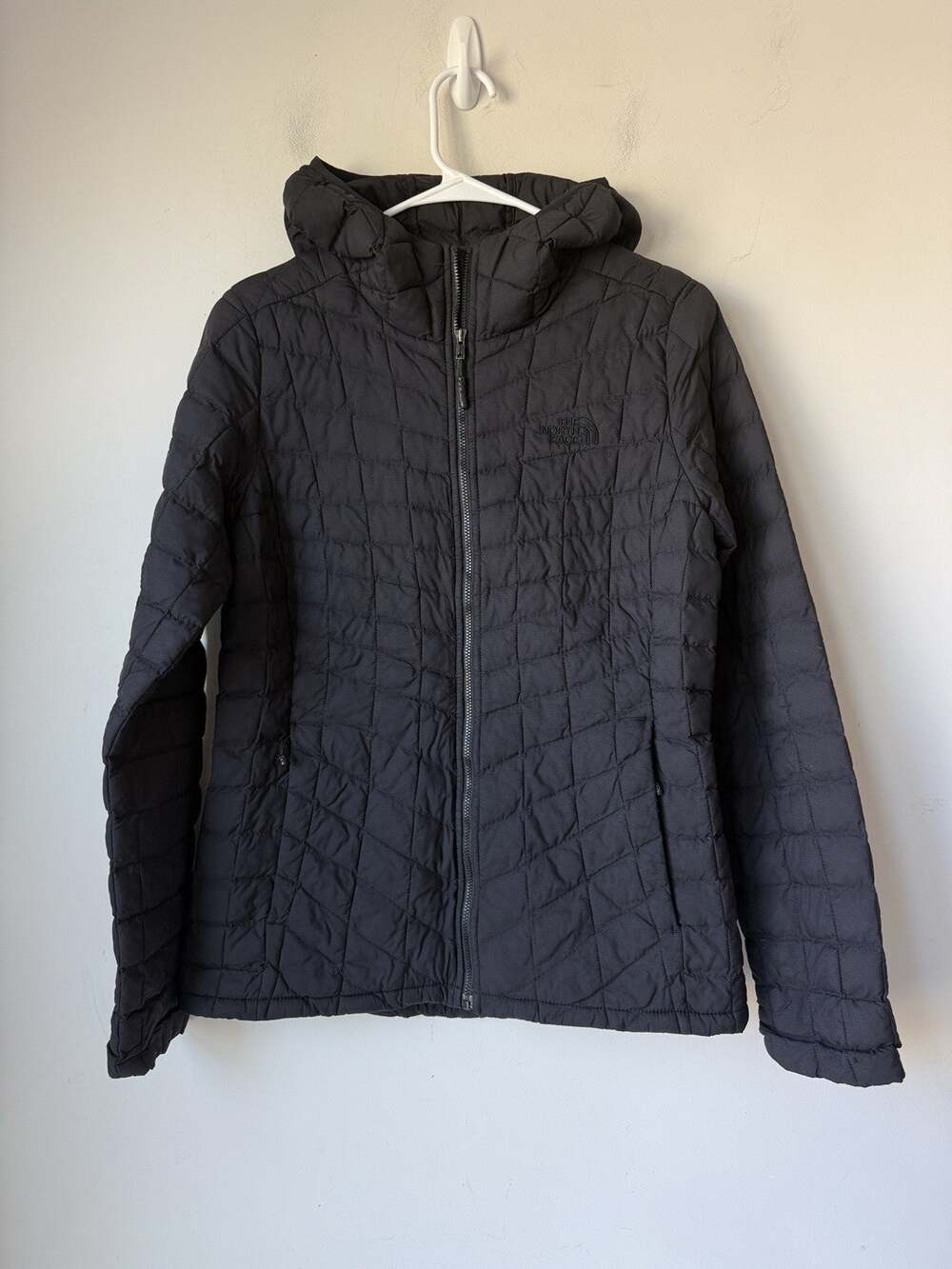 The North Face Womens Thermoball Jacket Medium Black Full Zip Quilted M Packable
